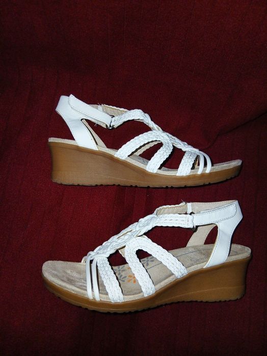 Из Америки сандалии, от бренда "Bare Traps Takara"