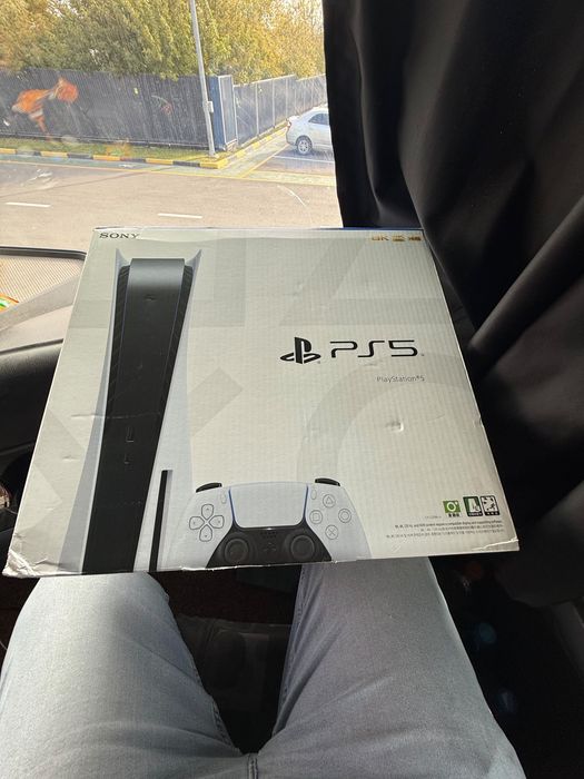 Продам Ps5/Пс5 в отличном состояние