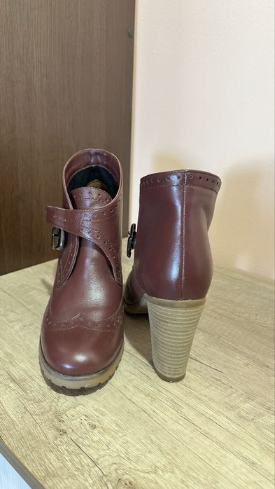 Кожаные Ботильоны