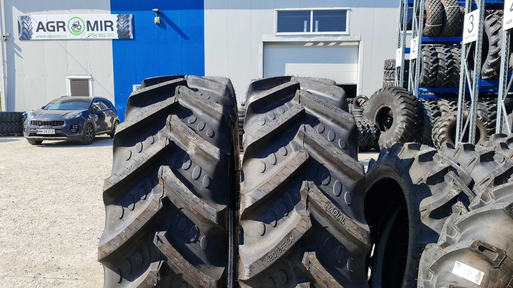 Cauciucuri noi 420/85R34 marca BKT anvelope radiale 16.9R34 TRACTOR