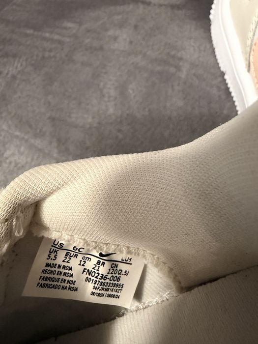 Чисто нови маратонки Nike размер 22