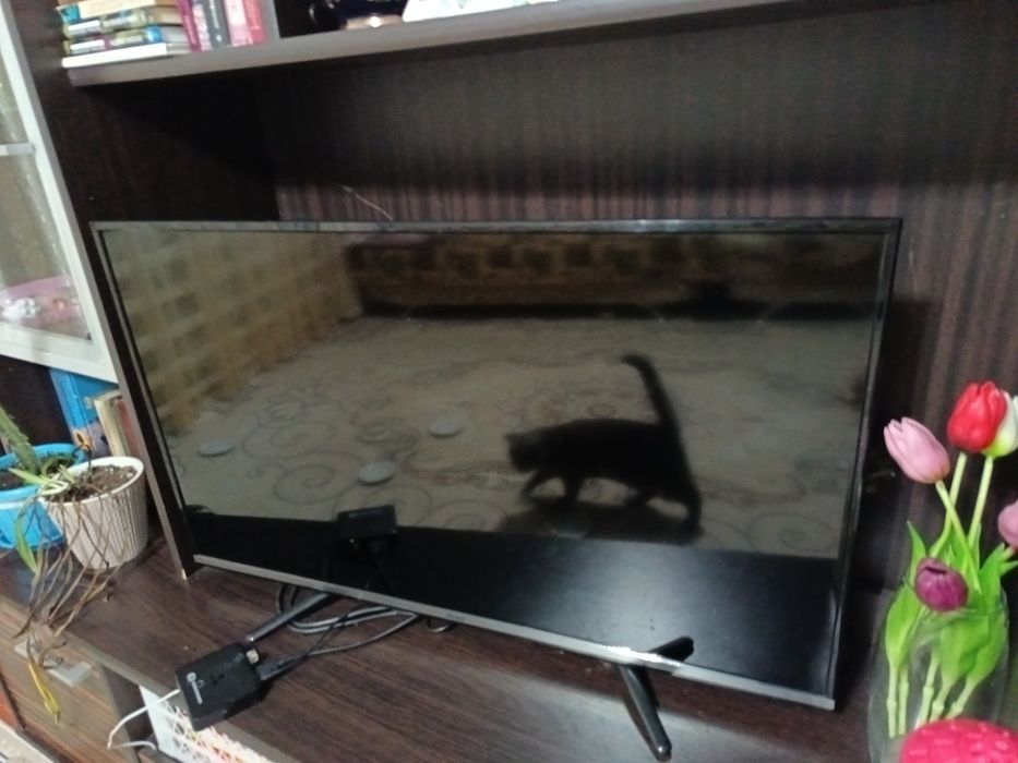Продам телевизор