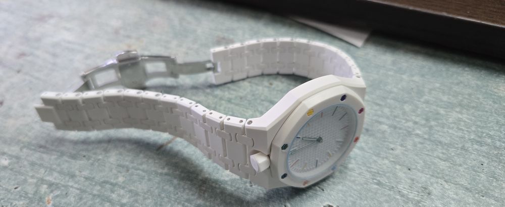Audemars piguet . swatch ap . swatch royal pop