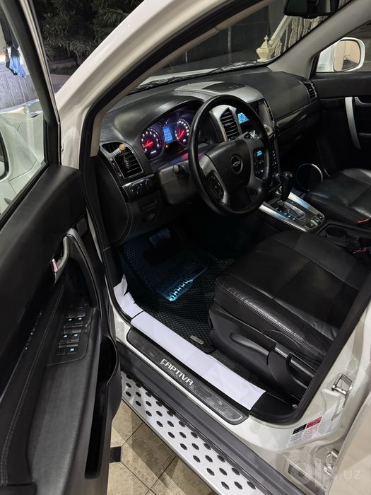Chevrolet Captiva 4