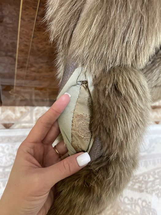 Продам песцовую жилетку