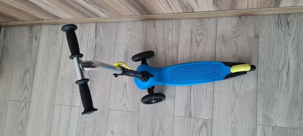 Vând trotineta Decathlon