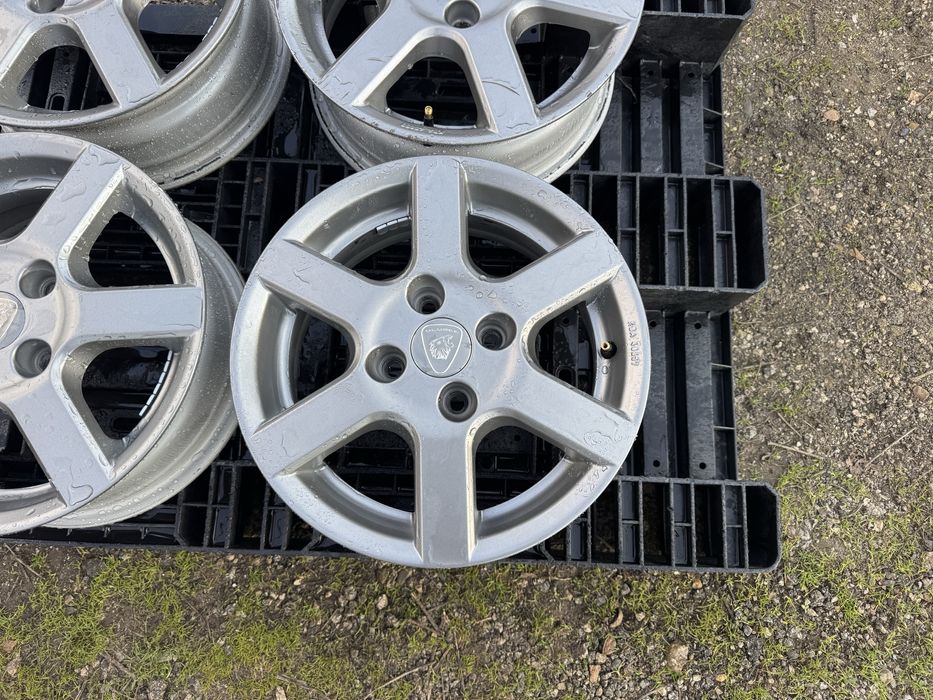 4бр.Алуминиеви джанти 14цола 4x100 за Aygo,Yaris,C1,Swift,i10,Justy