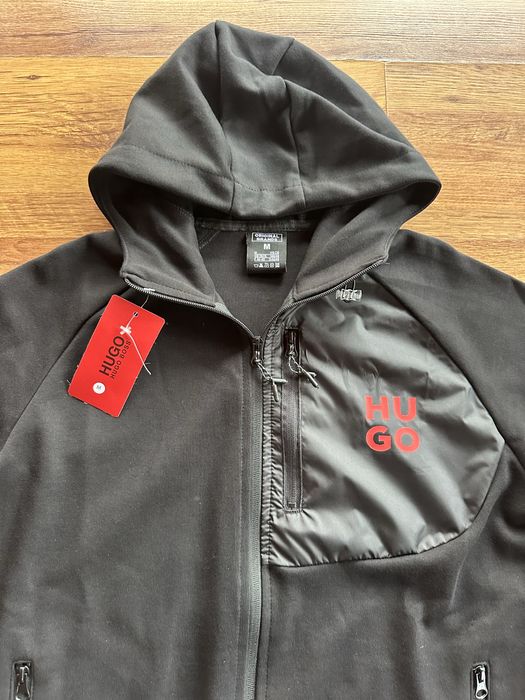 Мъжки,памучен,черен екип Hugo BOSS с червено лого