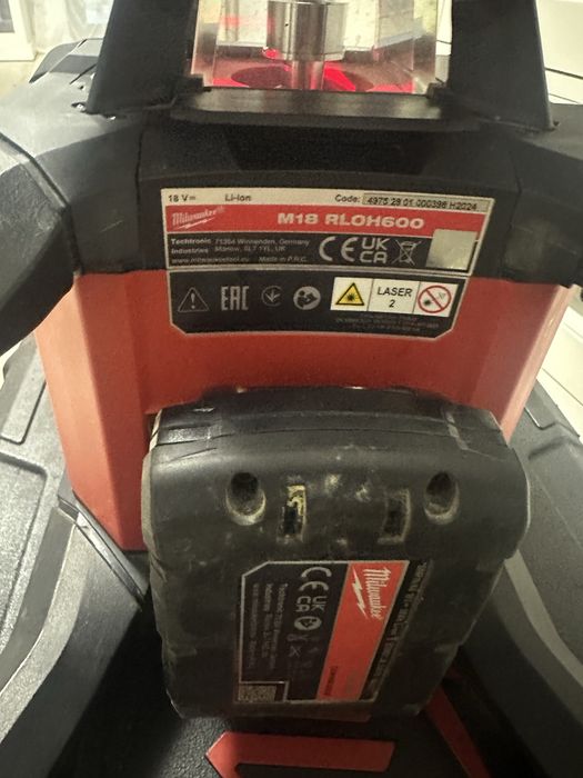 Laser rotativ milwaukee