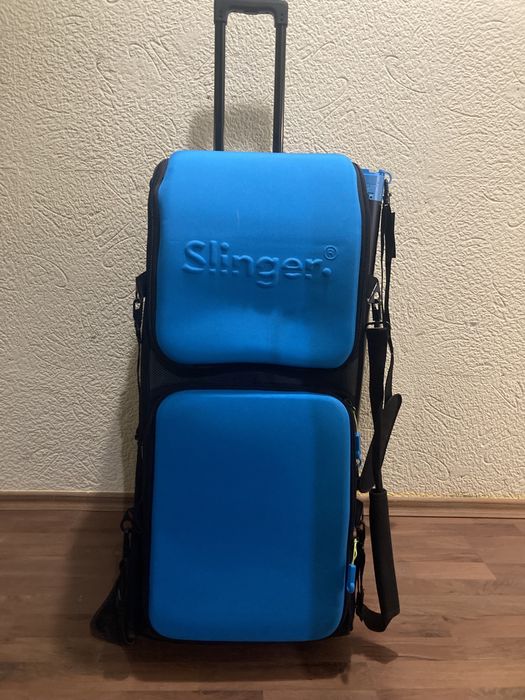 Тенис машина Slinger