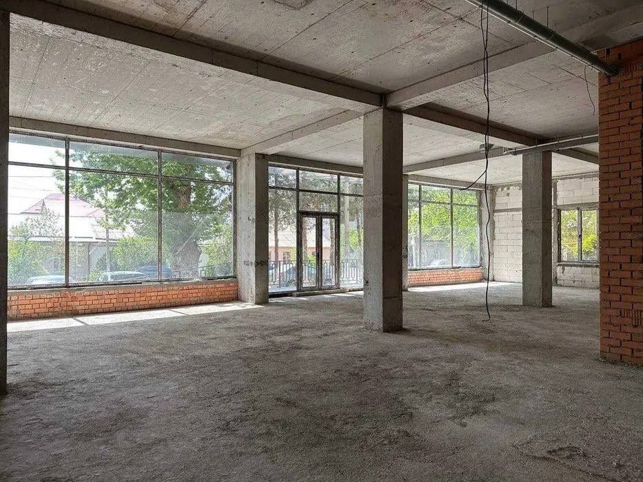 Продаётся нежилое помещение