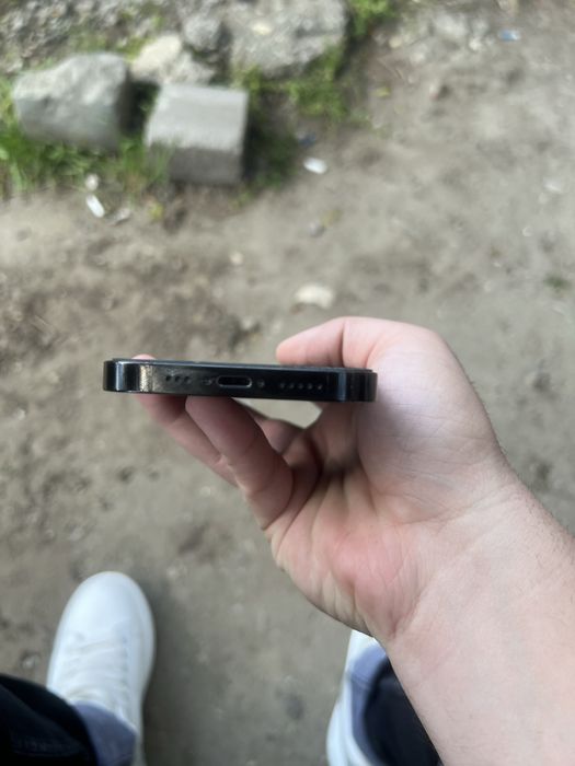 Vand iphone 14 pro baterei 78
