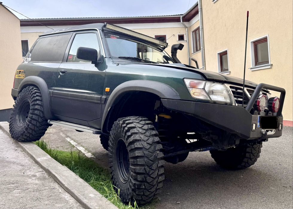 *** NISSAN Patrol Y61 ***