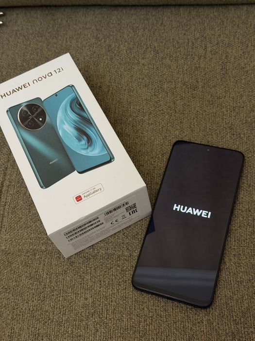 Huawei nova 12i