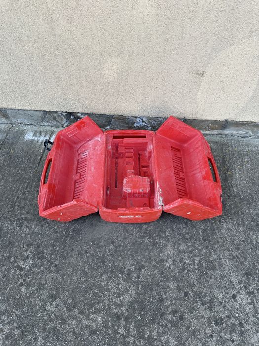 Cutie Hilti DC-SE 20 Slituitor doar cutia