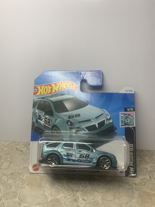 Машинки колекционные Hot Wheels