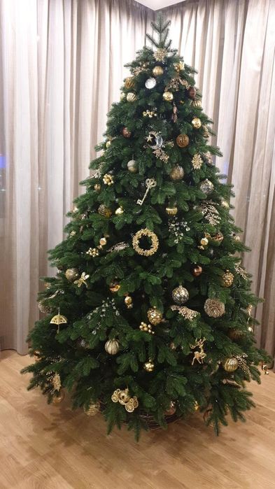 Продам новогоднюю ёлку