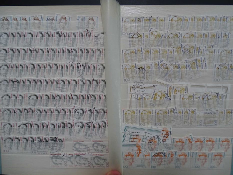 Germania Bund uzuale , Clasor cu timbre stampilate (K030)