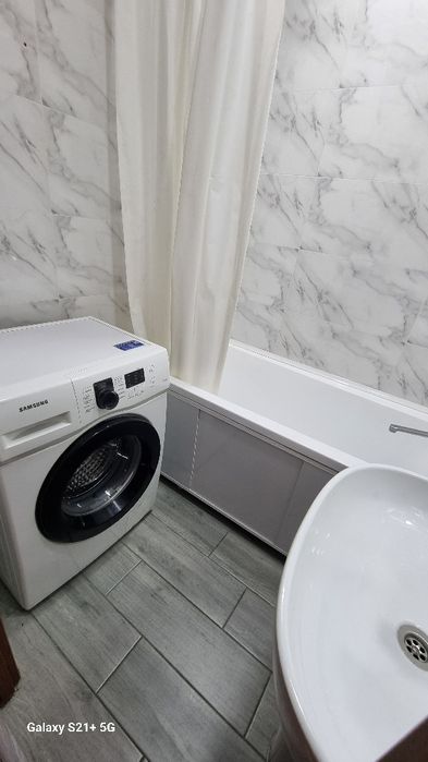 Сдам  2 комнатную квартиру посуточно