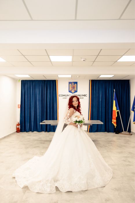 Rochie mireasa trenă model unicat