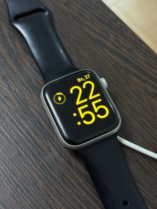 Apple Watch 6 серия 44 мм