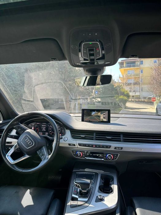 Automobil Audi q7 50 TDI