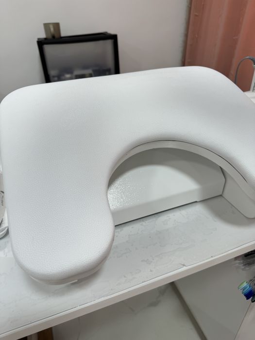 Подставки для рук для маникюра