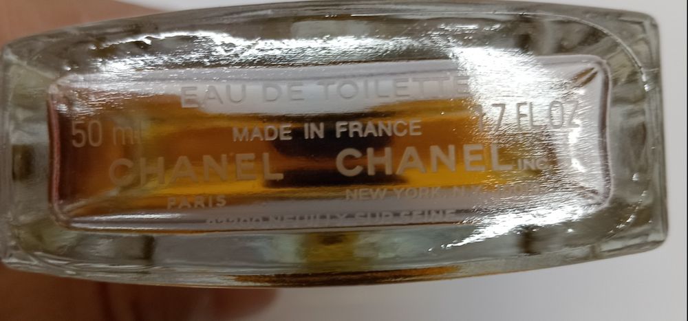 Французский духи. ALLURE