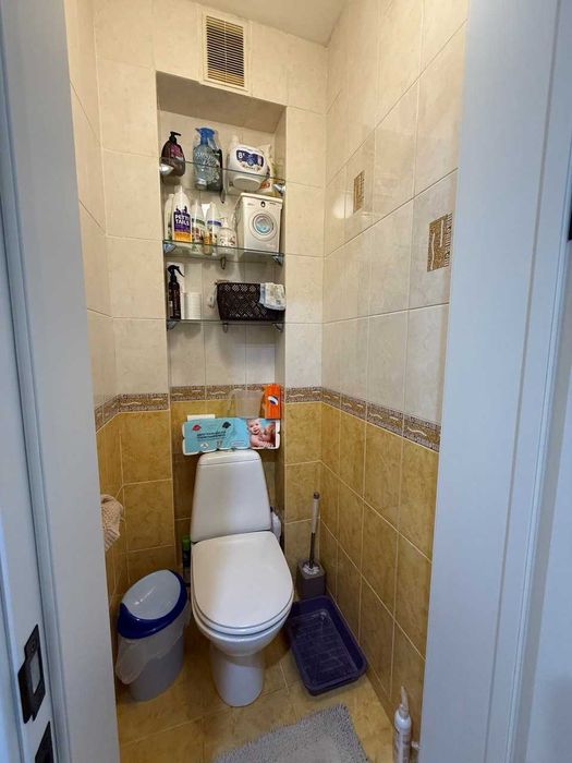 2-комн. квартира, 50.5м², 6-й микрорайон.