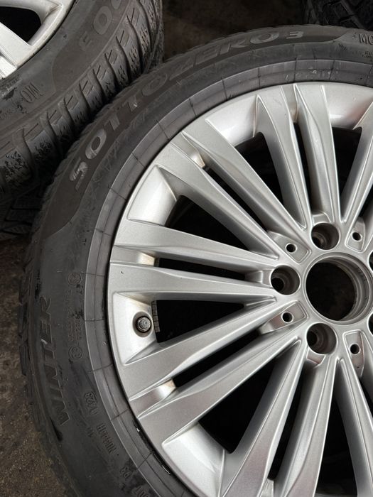 Jante Aliaj 17" Mercedes cu Anvelope Iarna Pirelli