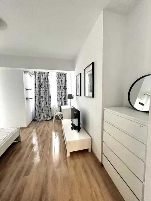Garsoniera de Incihriat Proprietar Bucurestii noi Decomandat Centrala