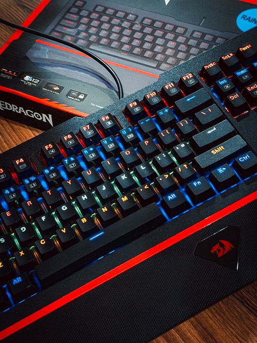 Redragon Andromeda tastatura mecanica