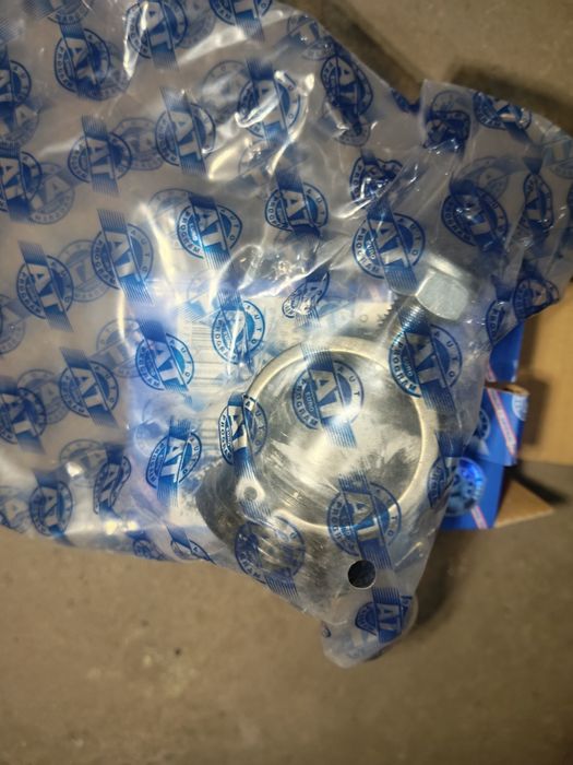 Шаровые mitsubishi lancer 9, 10, colt, carisma