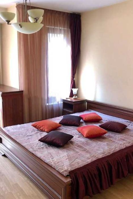 Дава се под наем Тристаен апартамент в София, Оборище - 100 кв.м за 612 € - Снимка #3