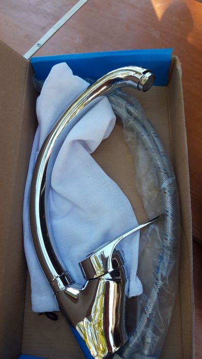 смеситель для кухни фирмы Cron