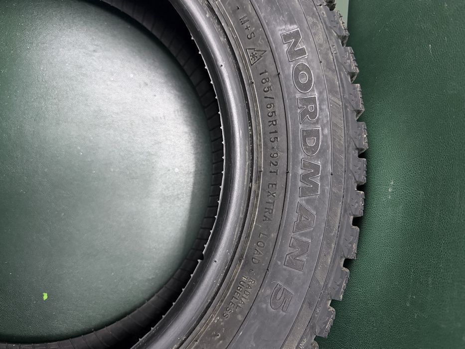 Зимные шины 185/65/15 Nordman 5