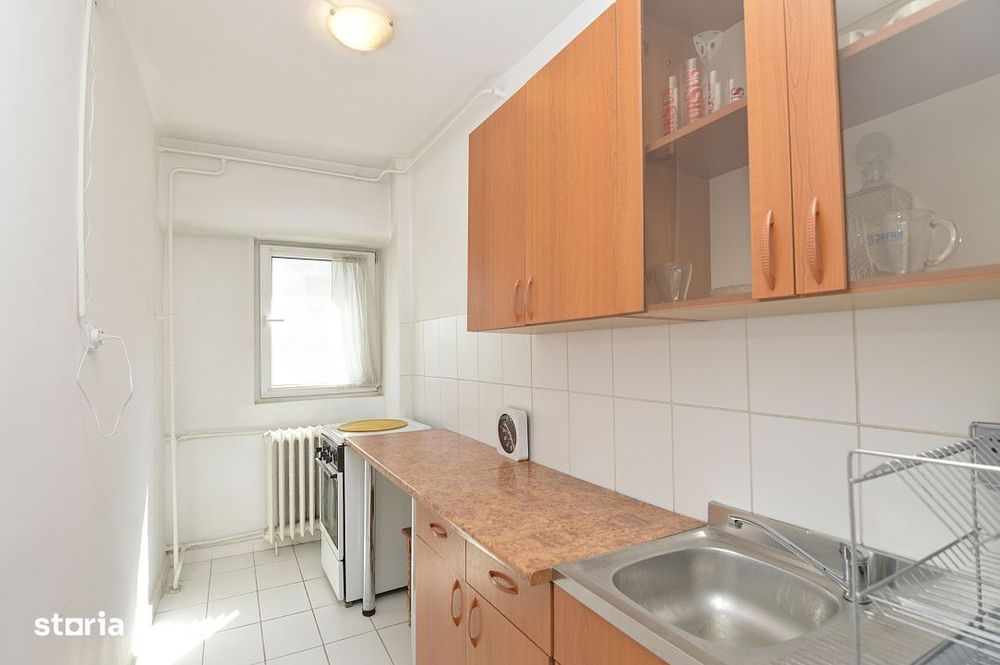 Vanzare Garsoniera Zona Decebal – Metrou Piata Muncii