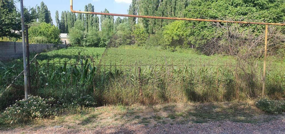 Yer sotiladi 30 sotix 2ta 15 dan qilib olsa xam boʻladi