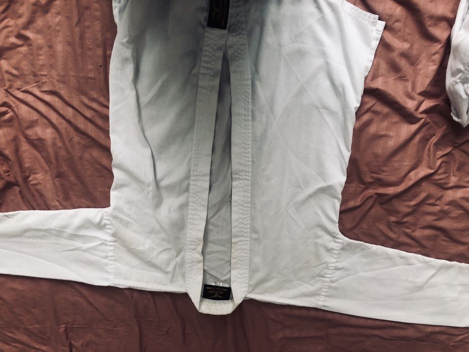 Продам! кимоно для каратэ