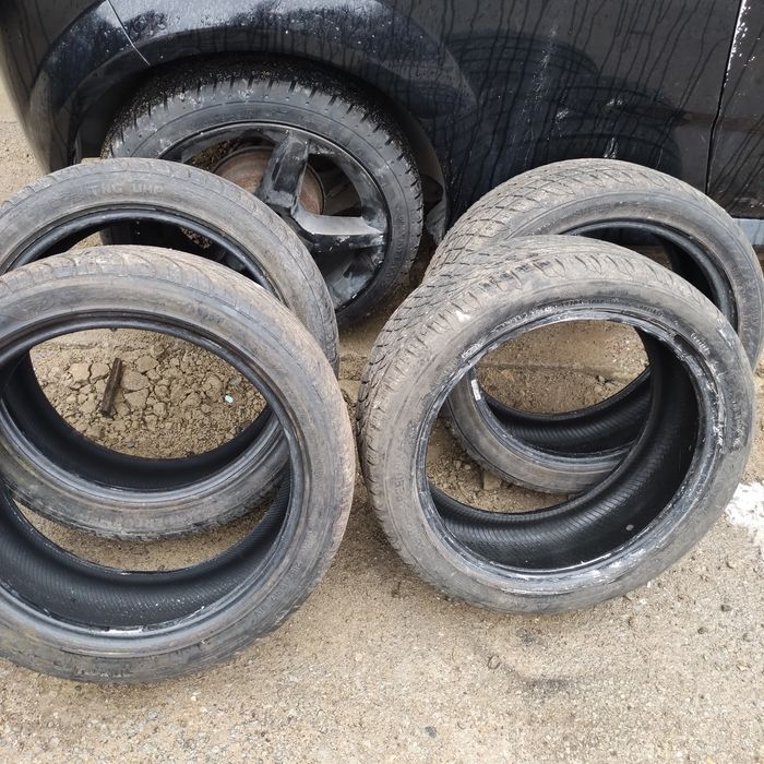 Летни гуми 215/45/17