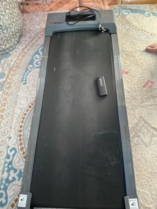 Беговой дорожка с пултом