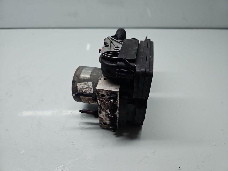 Pompa ABS KIA Ceed (JD) [Fabr 2012-2018] A2589-30800 1.4 CRDi D4FC 66K