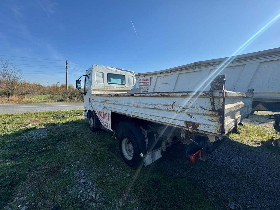 De Vanzare autoutilitare basculabile