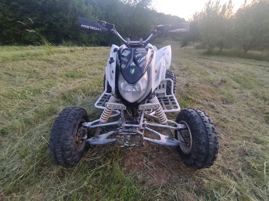 URGENT  Quad Acces Motor Tomahowk 300CC