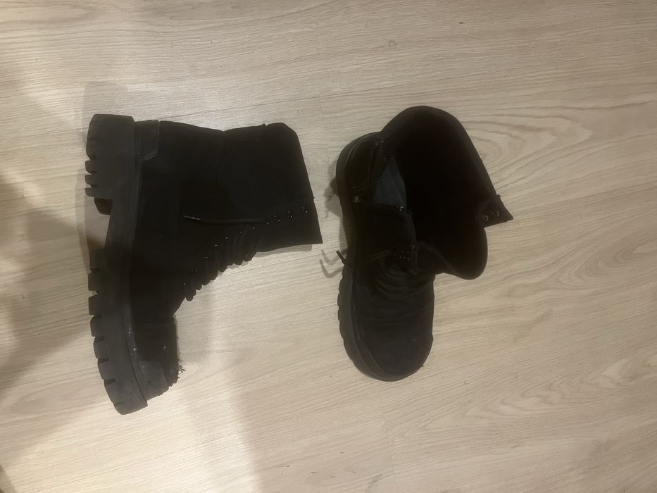 Balenciaga strike boots