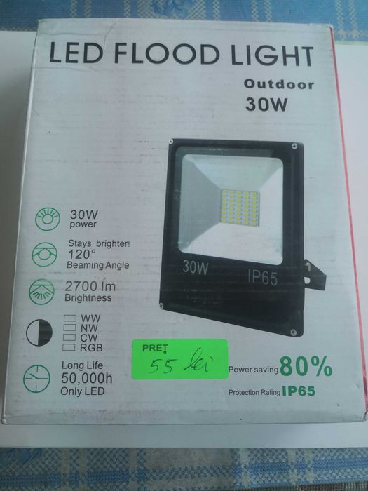 Proiector cu led smd de 30 W si 50 W