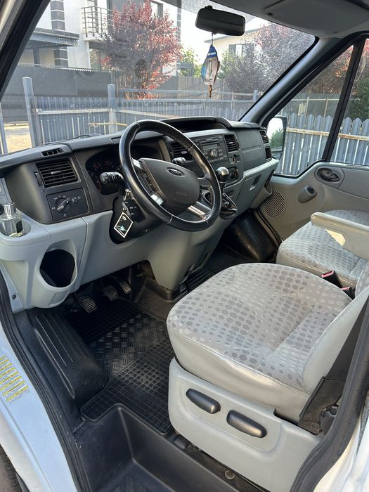 Ford transit  , 8+1 , 2012 , stare foarte buna , euro 5!