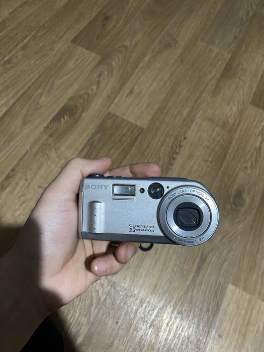 Canon, sony, vintage camera