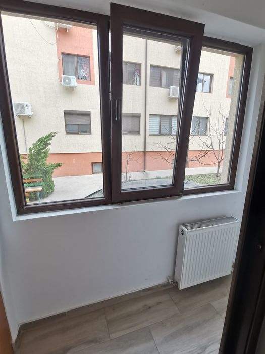 Închiriez apartament 3 camere decomandat + loc parcare zona Dobroesti , gol gata de mutat / se face contract ( Zona Pod Fundeni - Dobroesti)