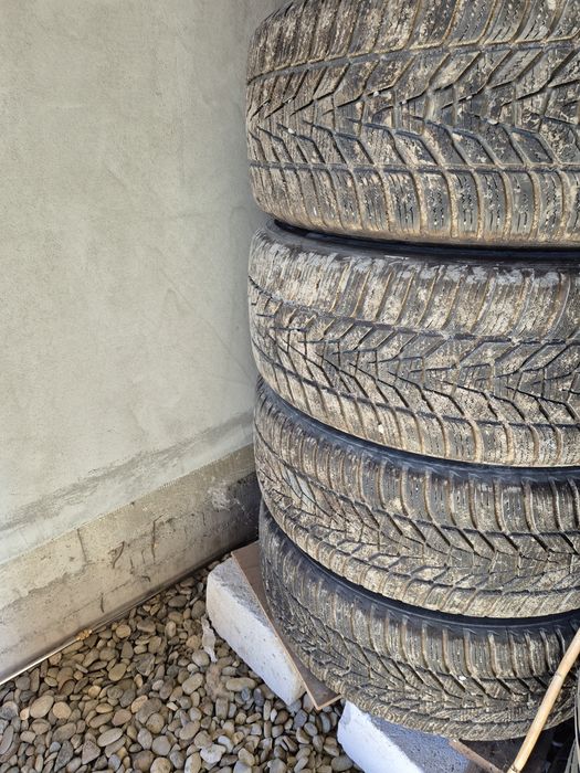 Hankook 235/55/R17